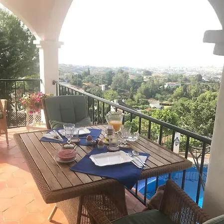 Casa Pacifica *